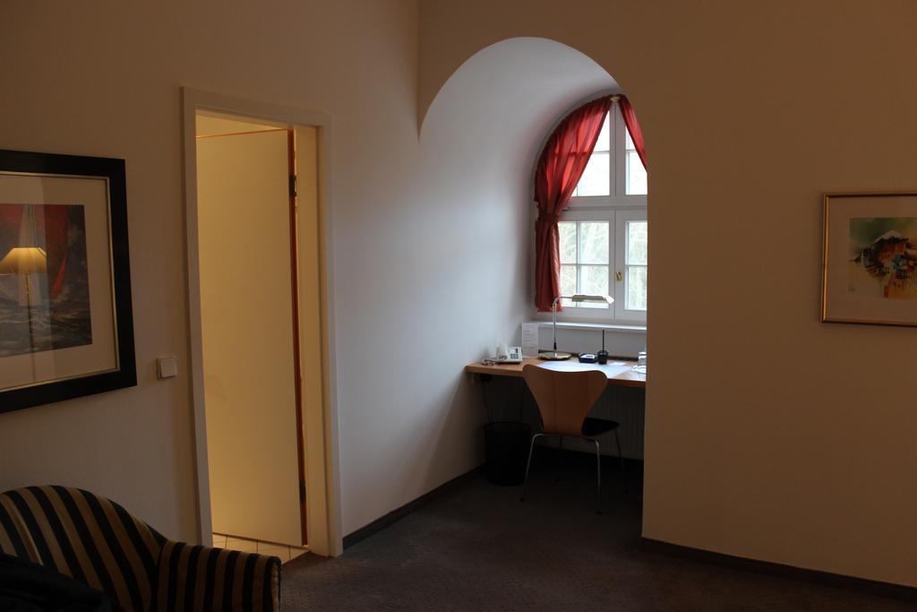 Schloss Hasenwinkel Hotel Room photo
